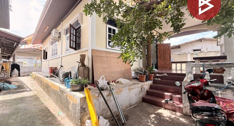 For sale 2 bedrooms house in Si Racha, Chonburi