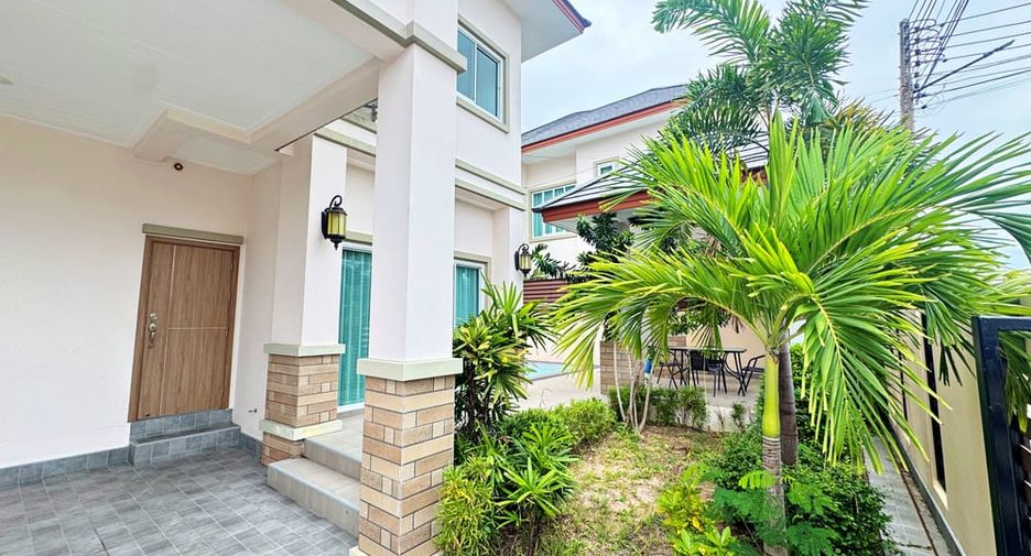 À louer 5 chambres villa à Huay Yai, Pattaya