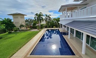 Villa zur Miete und zum Kauf mit 5 Zimmer in Bang Lamung, Chonburi