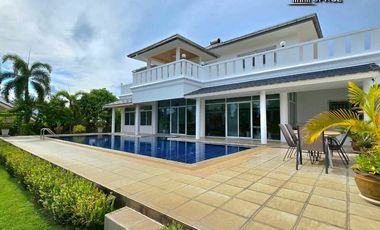 Villa zur Miete und zum Kauf mit 5 Zimmer in Bang Lamung, Chonburi