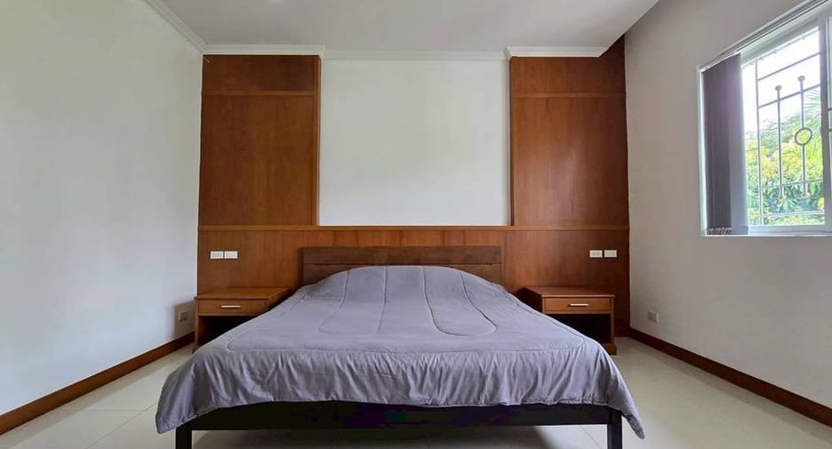 Villa zur Miete und zum Kauf mit 5 Zimmer in Bang Lamung, Chonburi