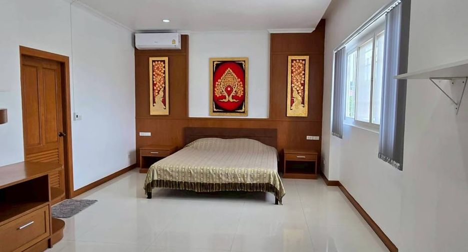 Villa zur Miete und zum Kauf mit 5 Zimmer in Bang Lamung, Chonburi