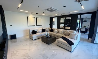 Villa zur Miete und zum Kauf mit 5 Zimmer in Bang Lamung, Chonburi