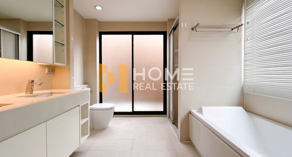 For sale 5 bedrooms house in Prawet, Bangkok