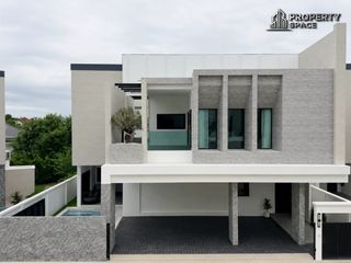 À louer 4 chambres villa à Bang Lamung, Chonburi