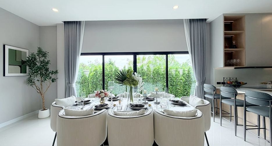 À louer 4 chambres villa à Huay Yai, Pattaya