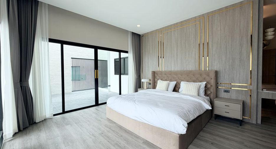À louer 4 chambres villa à Huay Yai, Pattaya