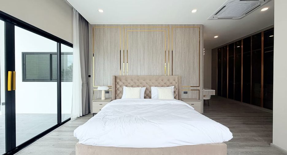À louer 4 chambres villa à Huay Yai, Pattaya