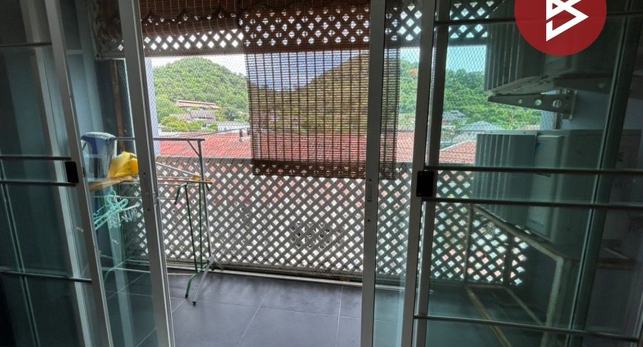 Condo en venta de 1 habitaciones en Si Racha, Chonburi