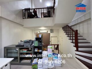 For sale 3 bedrooms townhouse in Lat Phrao, Bangkok