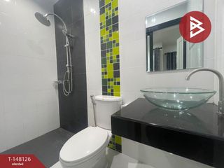 Casa adosada en venta de 3 habitaciones en Mueang Chon Buri, Chonburi