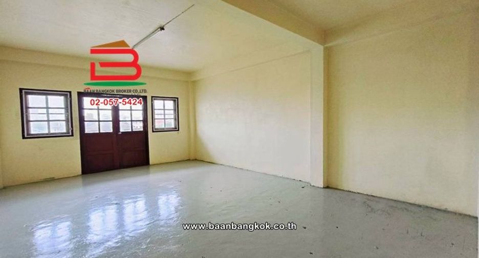 For sale 2 bedrooms retail Space in Mueang Nonthaburi, Nonthaburi