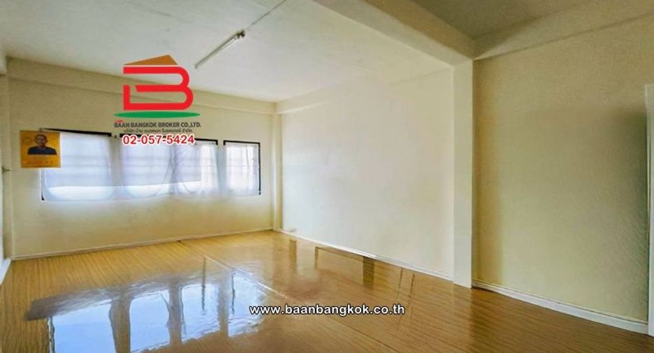 For sale 2 bedrooms retail Space in Mueang Nonthaburi, Nonthaburi