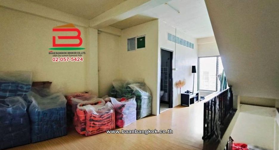 For sale 2 bedrooms retail Space in Mueang Nonthaburi, Nonthaburi