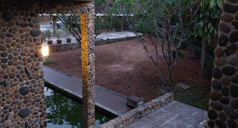 Hotel en venta en Thoeng, Chiang Rai