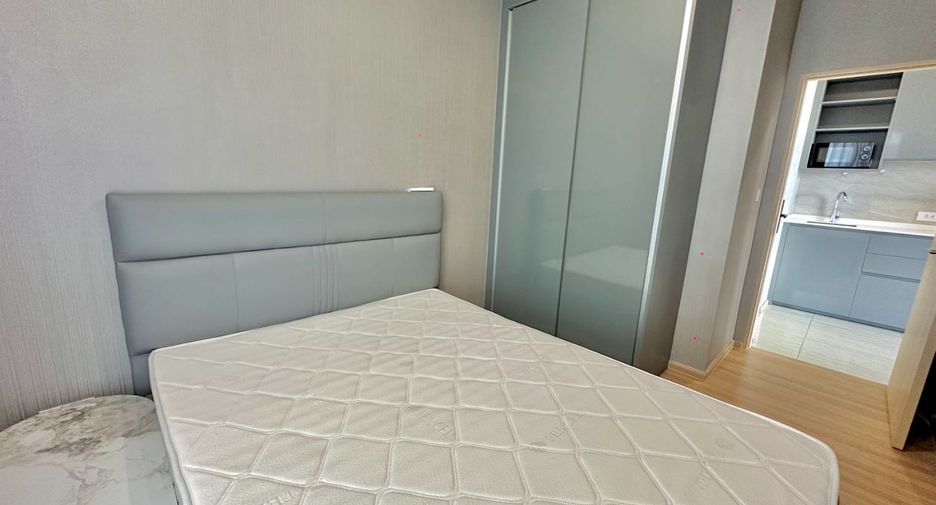 For rent 2 bedrooms condo in Bang Na, Bangkok
