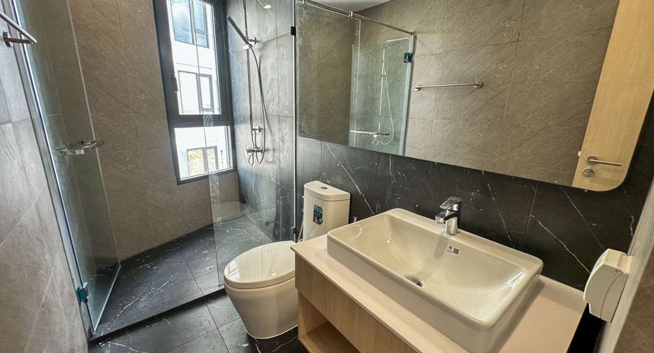 For rent 2 bedrooms condo in Bang Na, Bangkok