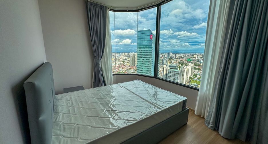 For rent 2 bedrooms condo in Bang Na, Bangkok