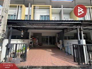 Casa adosada en venta de 3 habitaciones en Mueang Chon Buri, Chonburi