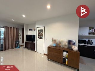 Casa adosada en venta de 3 habitaciones en Mueang Chon Buri, Chonburi