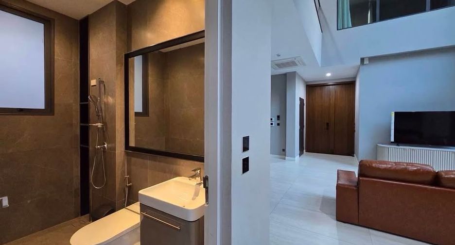 Haus zur Miete mit 4 Zimmer in Suan Luang, Bangkok