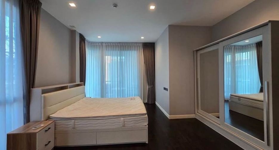 Haus zur Miete mit 4 Zimmer in Suan Luang, Bangkok
