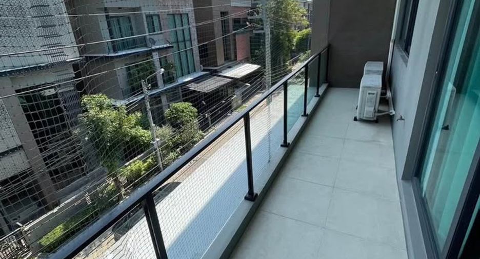 For rent 5 bedrooms house in Bang Sue, Bangkok
