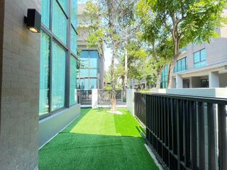 For rent 5 bedrooms house in Bang Sue, Bangkok