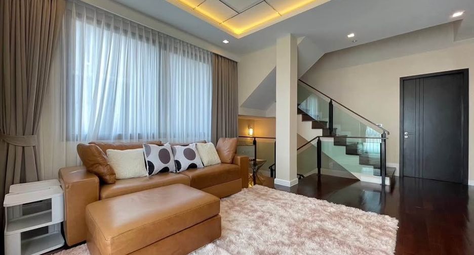 For rent 5 bedrooms house in Bang Sue, Bangkok