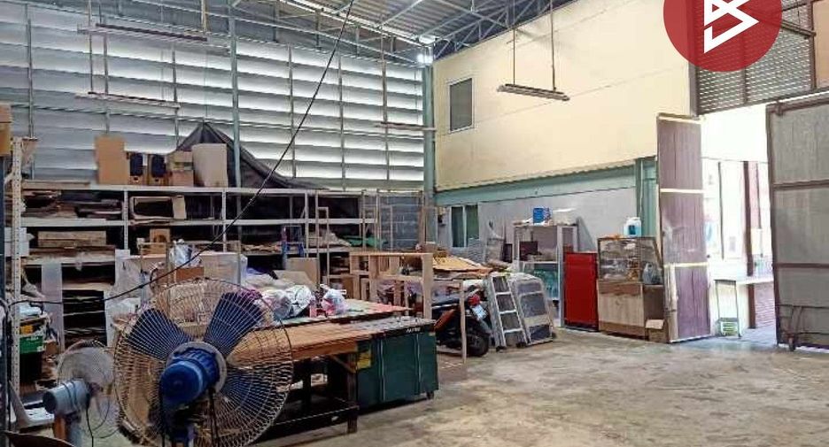 À vendre entrepôt à Mueang Samut Prakan, Samut Prakan
