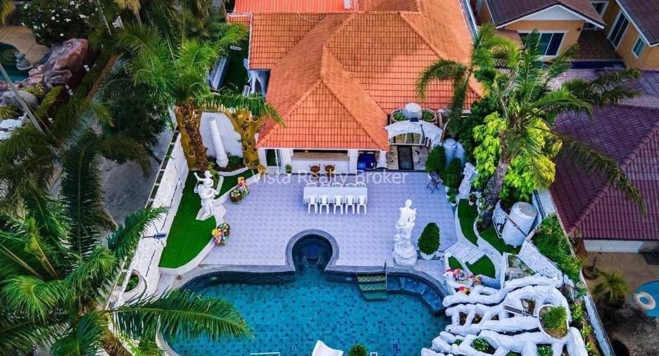 For sale 5 bedrooms villa in Bang Saray, Pattaya
