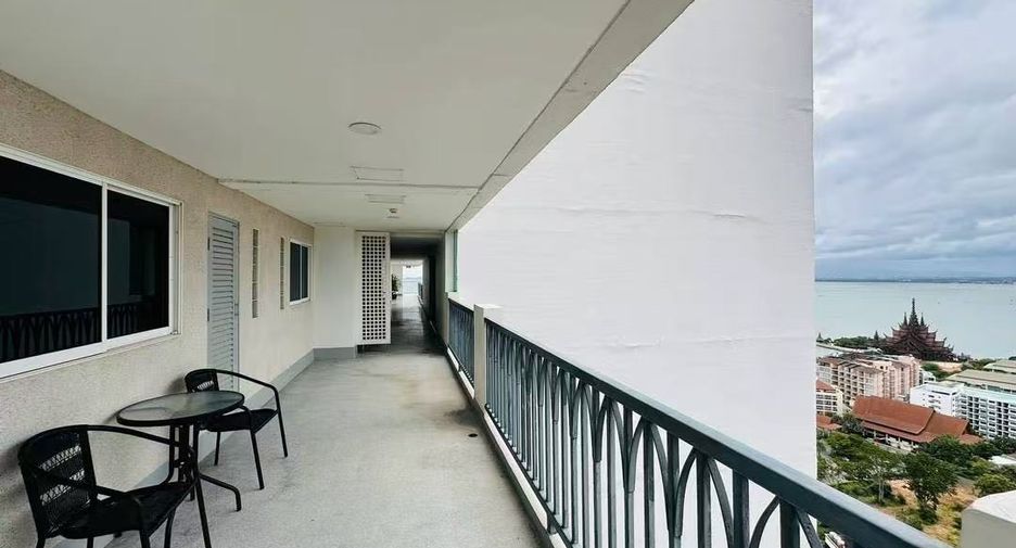 For sale 1 bed condo in Bang Lamung, Chonburi
