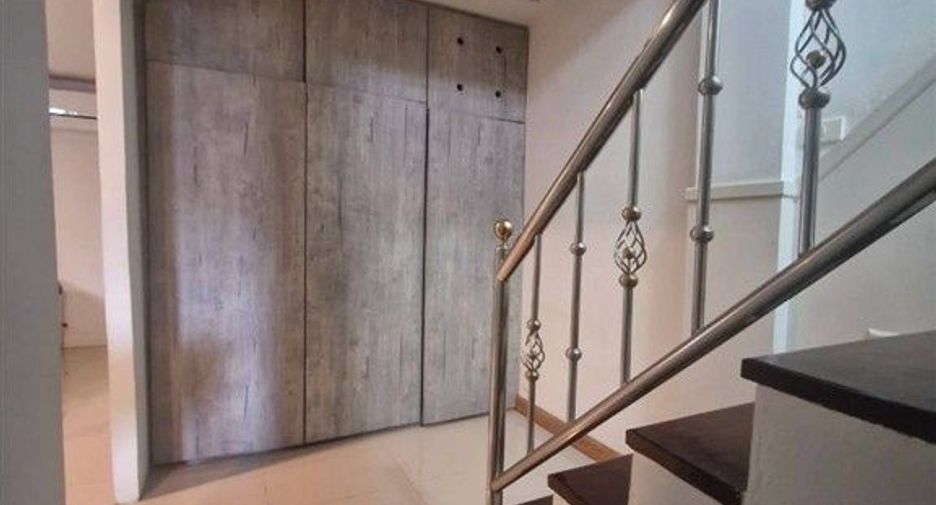 Продажа 4 спальни дом в Mueang Nonthaburi, Нонтабури