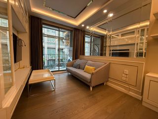 For rent 2 bedrooms condo in Huai Khwang, Bangkok