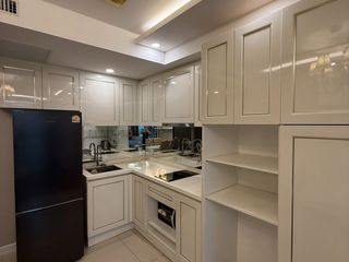For rent 2 bedrooms condo in Huai Khwang, Bangkok