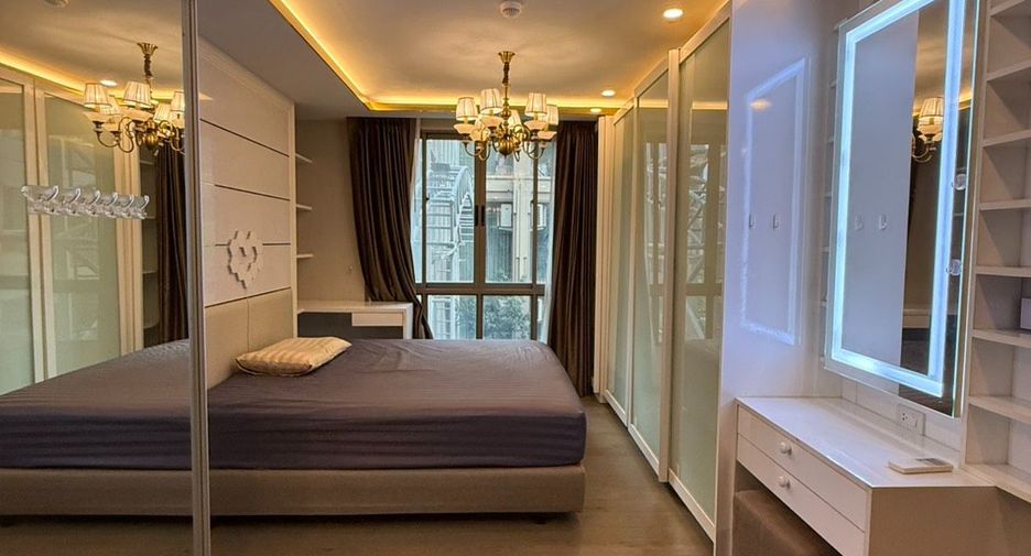 For rent 2 ベッドルーム condo in Huai Khwang, Bangkok