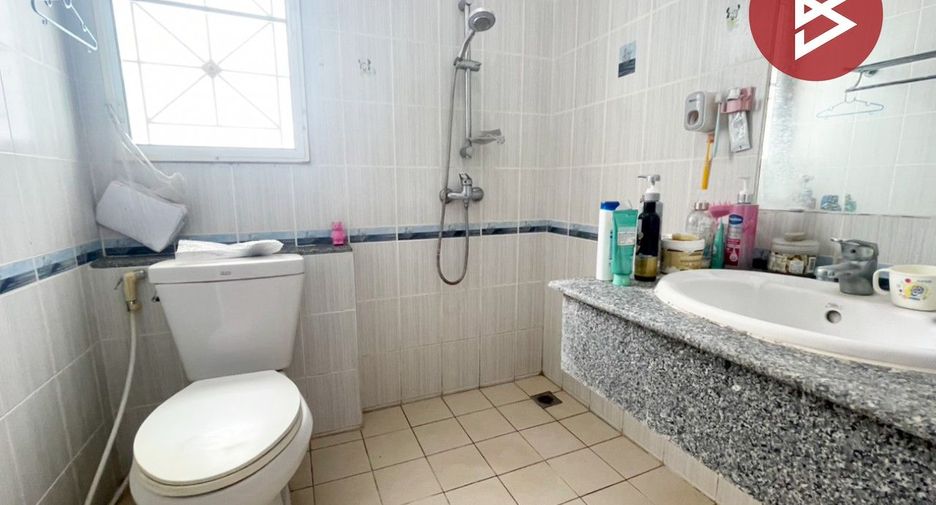 For sale 3 bedrooms house in Lat Lum Kaeo, Pathum Thani