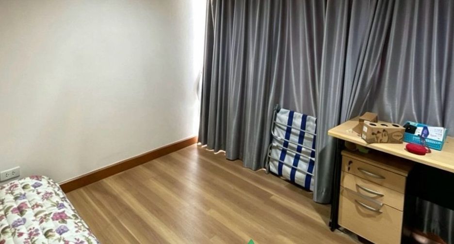 Haus zum Kauf mit 3 Zimmer in Pak Kret, Nonthaburi