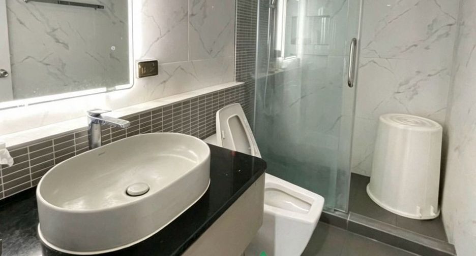 Haus zum Kauf mit 3 Zimmer in Pak Kret, Nonthaburi