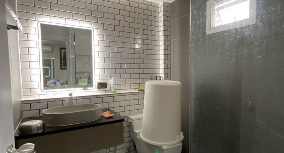 Haus zum Kauf mit 3 Zimmer in Pak Kret, Nonthaburi
