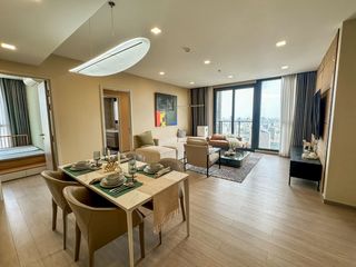 For rent 3 bedrooms condo in Huai Khwang, Bangkok
