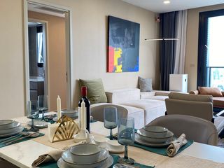 For rent 3 bedrooms condo in Huai Khwang, Bangkok