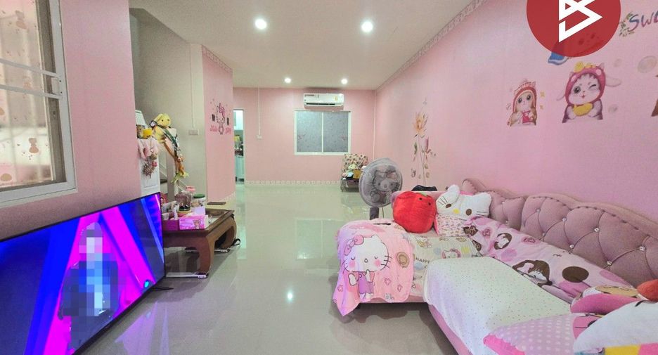 For sale 3 bedrooms townhouse in Phra Samut Chedi, Samut Prakan