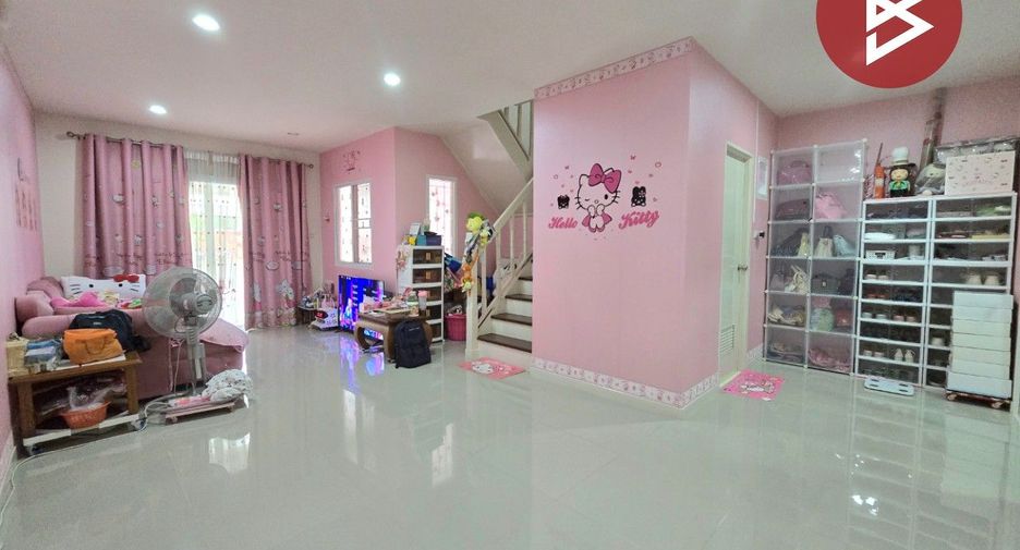 For sale 3 bedrooms townhouse in Phra Samut Chedi, Samut Prakan