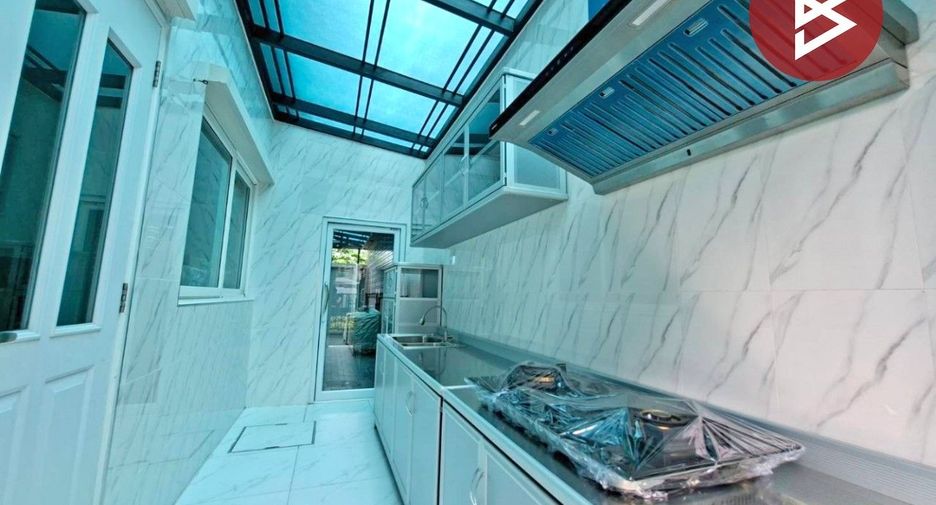 Продажа 3 спальни дом в Нонг Кхаем, Бангкок