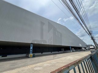 For rent 4 bedrooms warehouse in Bang Phli, Samut Prakan