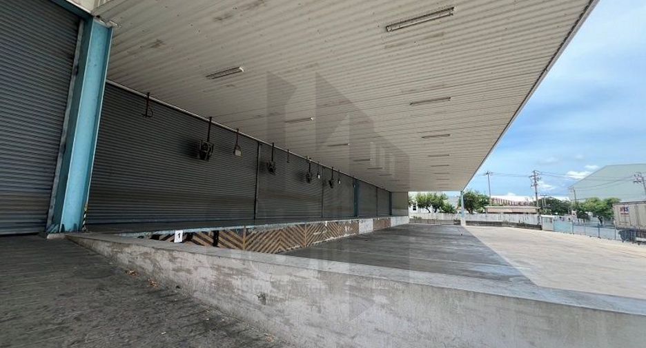 For rent 4 bedrooms warehouse in Bang Phli, Samut Prakan