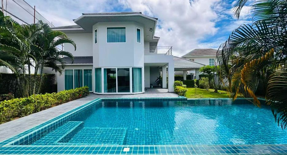 For sale 4 bedrooms house in Bang Lamung, Chonburi