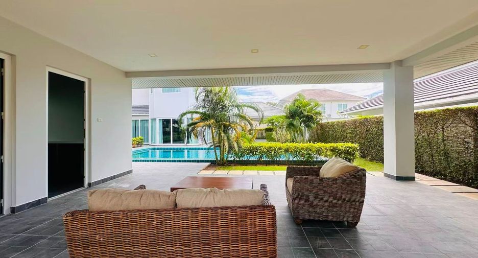 For sale 4 bedrooms house in Bang Lamung, Chonburi