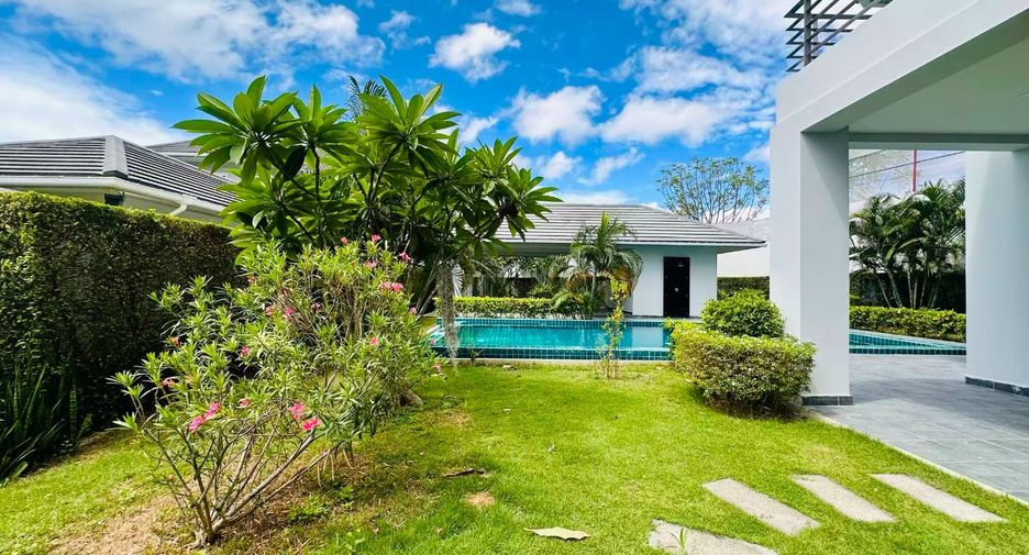 For sale 4 bedrooms house in Bang Lamung, Chonburi